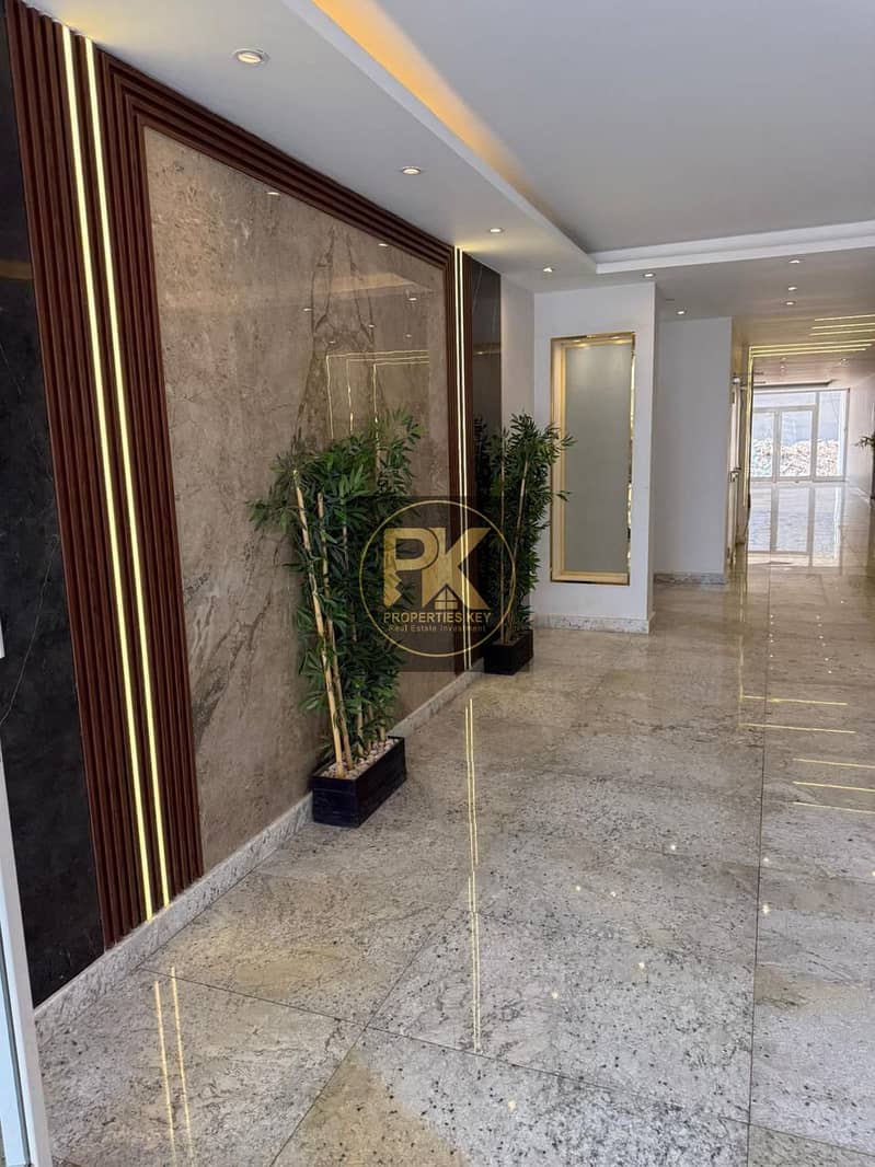 8 4FA91044-35DE-4173-A3B9-9F2089E8CA6A. jpeg