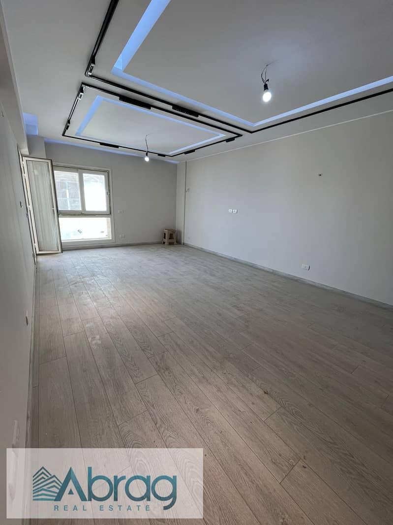 4 WhatsApp Image 2025-11-18 at 6.52. 12 PM. jpeg