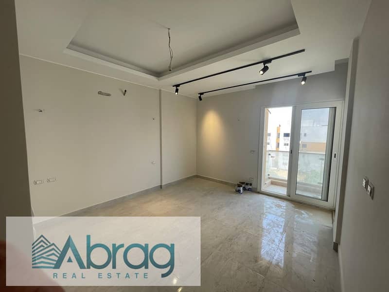 8 WhatsApp Image 2025-11-18 at 6.52. 13 PM. jpeg