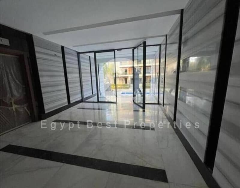 2 18163f20-f4ed-4c3d-acfa-9b64210eb608. jpg