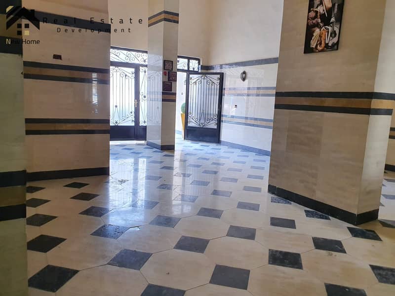 2 WhatsApp Image 2025-10-19 at 14.49. 06_06a41ae5. jpg