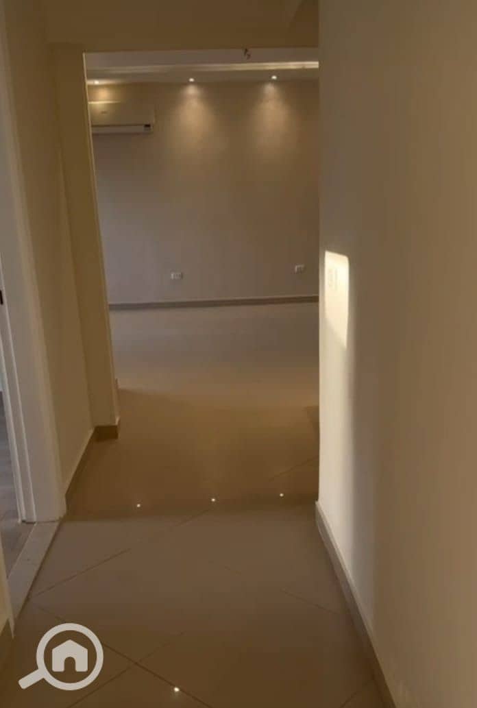 2 41b0b6e0-f77a-40f8-9394-46a92938ff90. jpeg