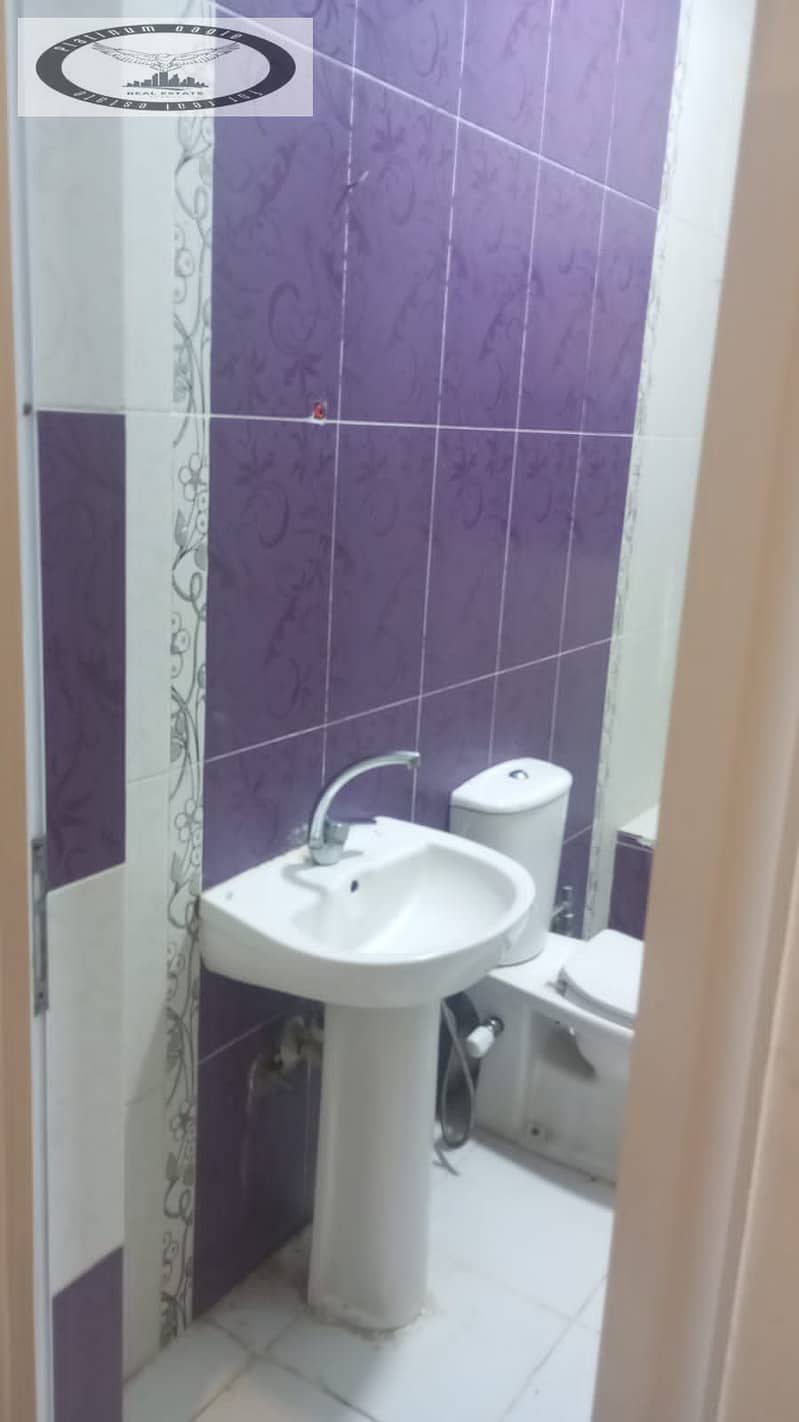 12 6013a45a-00f6-4936-9bb8-ee826ced68e4. jpg