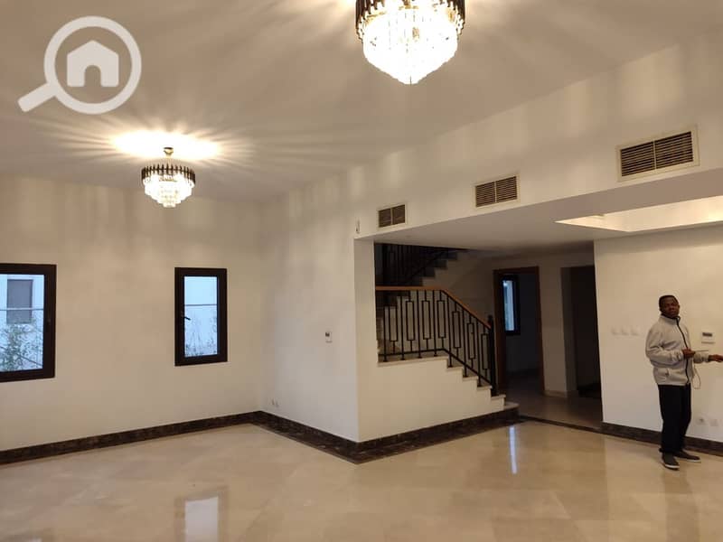 4 IMG-20251120-WA0051. jpg