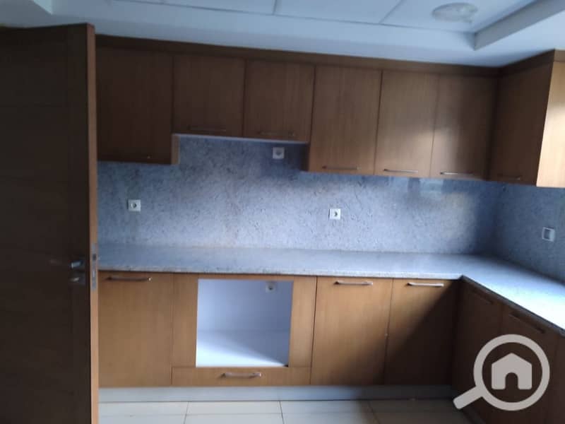 6 IMG-20251120-WA0061. jpg