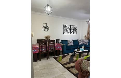 3 Bedroom Flat for Rent in Sheikh Zayed, Giza - IMG-20251025-WA0022. jpg 3 Bedroom Flat for Rent in Sheikh Zayed, Giza - IMG-20251025-WA0022. jpg