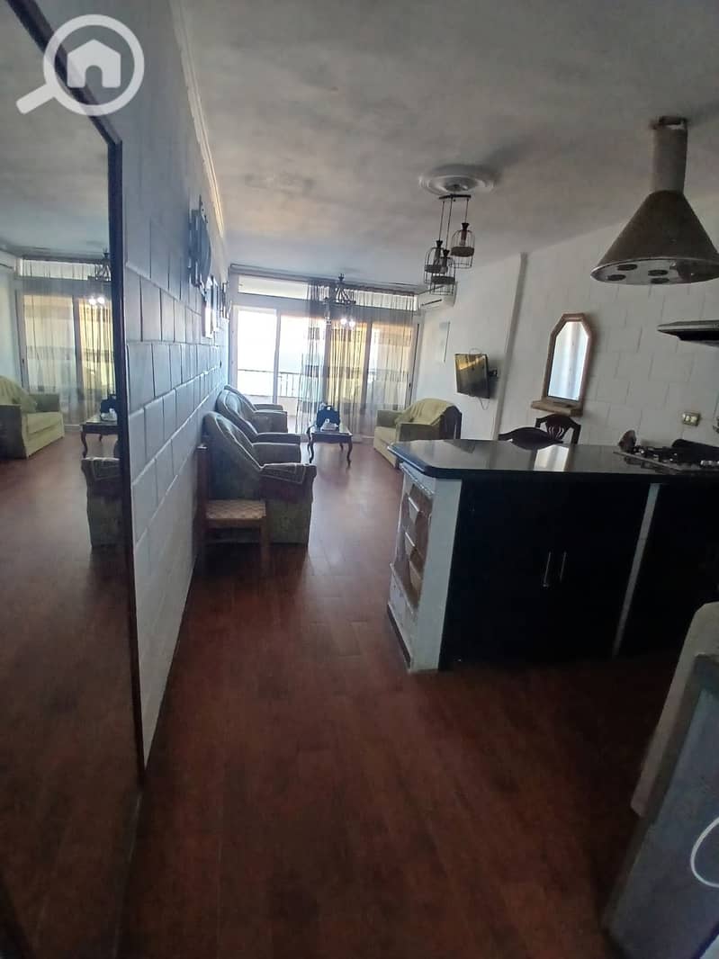 3 fe603f97-e369-4dab-8eff-49b9f88d0028. jpeg