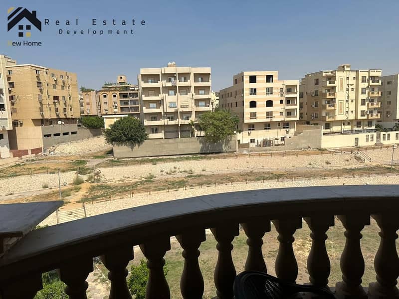 8 WhatsApp Image 2025-10-20 at 14.46. 56_7d5dd7d5. jpg