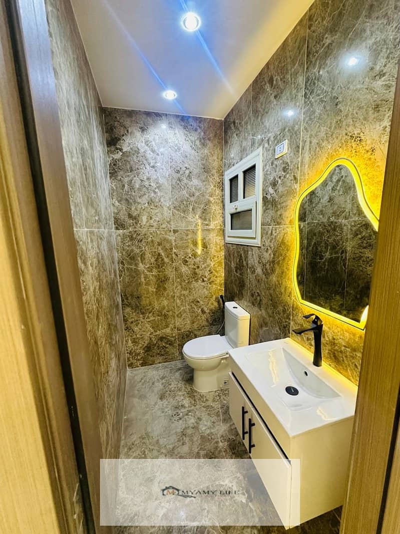 8 WhatsApp Image 2025-11-18 at 4.01. 47 PM (1). jpeg