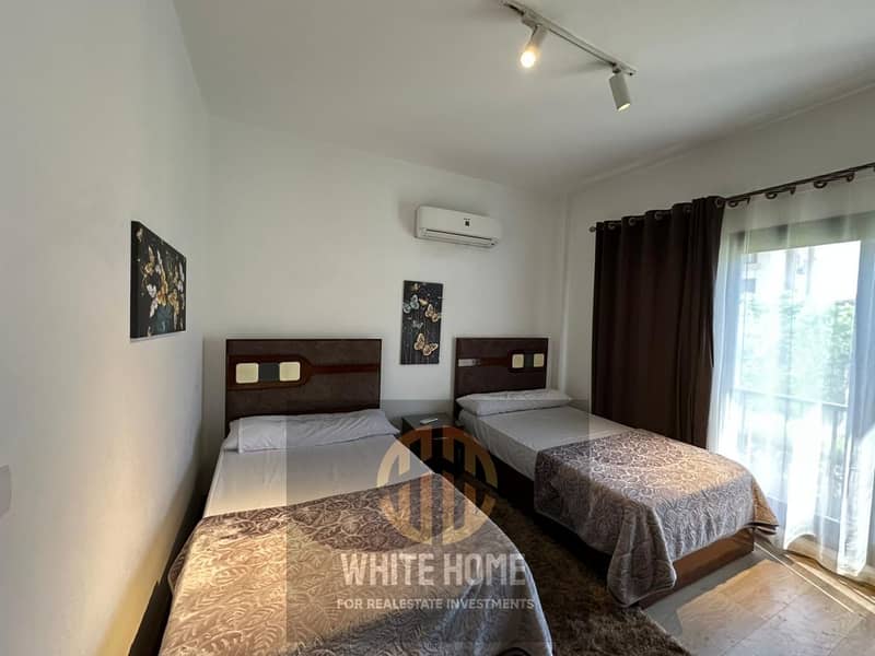 10 bc32f64d-a771-4b3a-9fcf-9134a947b2ad. jpeg