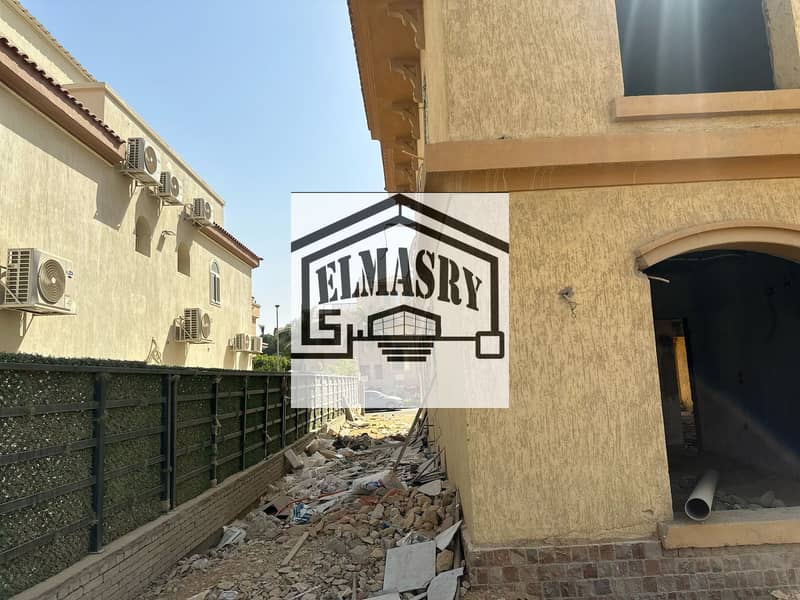 4 d43c929b-86ea-48a3-8ade-499dd37928cd. jpg