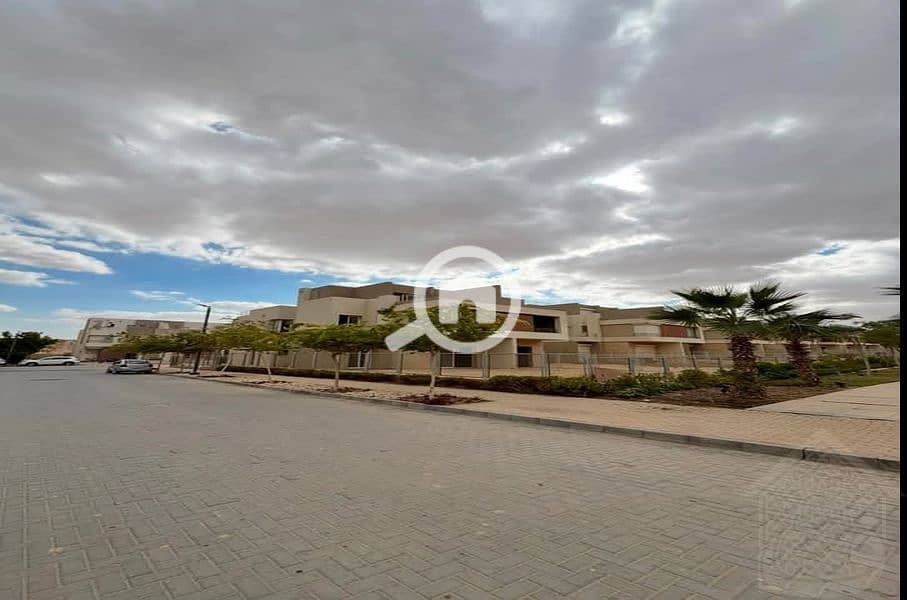 6 Background (13). png