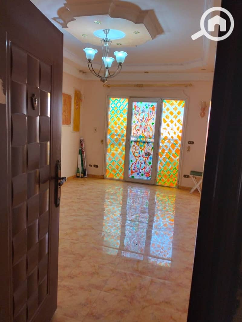 4 9dbfef48-64e1-4a43-95fe-a9414b050344. jpeg