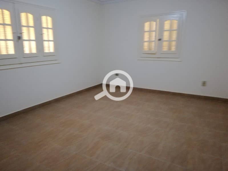 3 2e713ff8-3abc-42bf-a673-6ab330222db1. jpeg