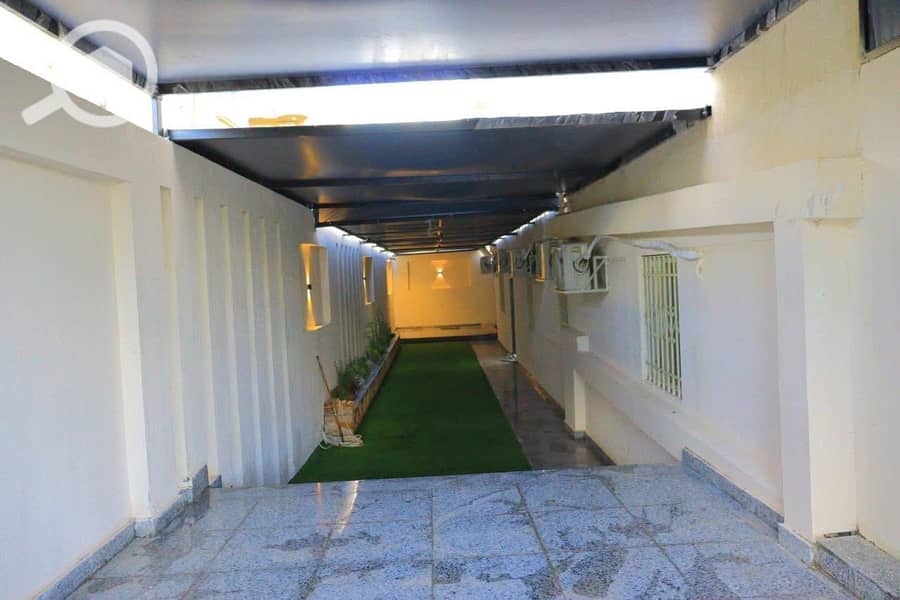 8 WhatsApp Image 2025-11-13 at 23.27. 36 (10). jpeg