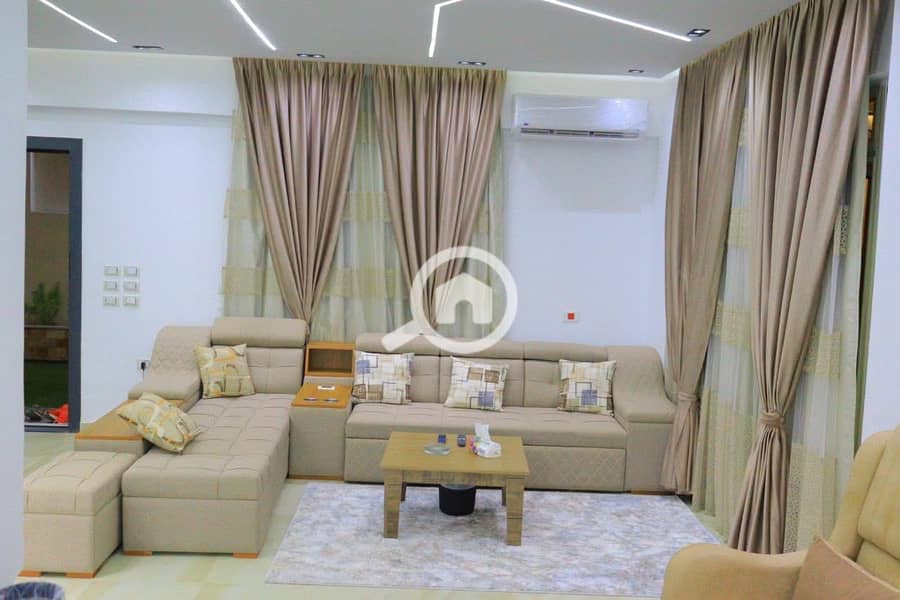 12 WhatsApp Image 2025-11-13 at 23.27. 34 (10). jpeg