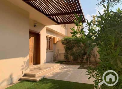 4 Bedroom Twin House for Sale in Sheikh Zayed, Giza - IMG_0976. jpg 4 Bedroom Twin House for Sale in Sheikh Zayed, Giza - IMG_0976. jpg
