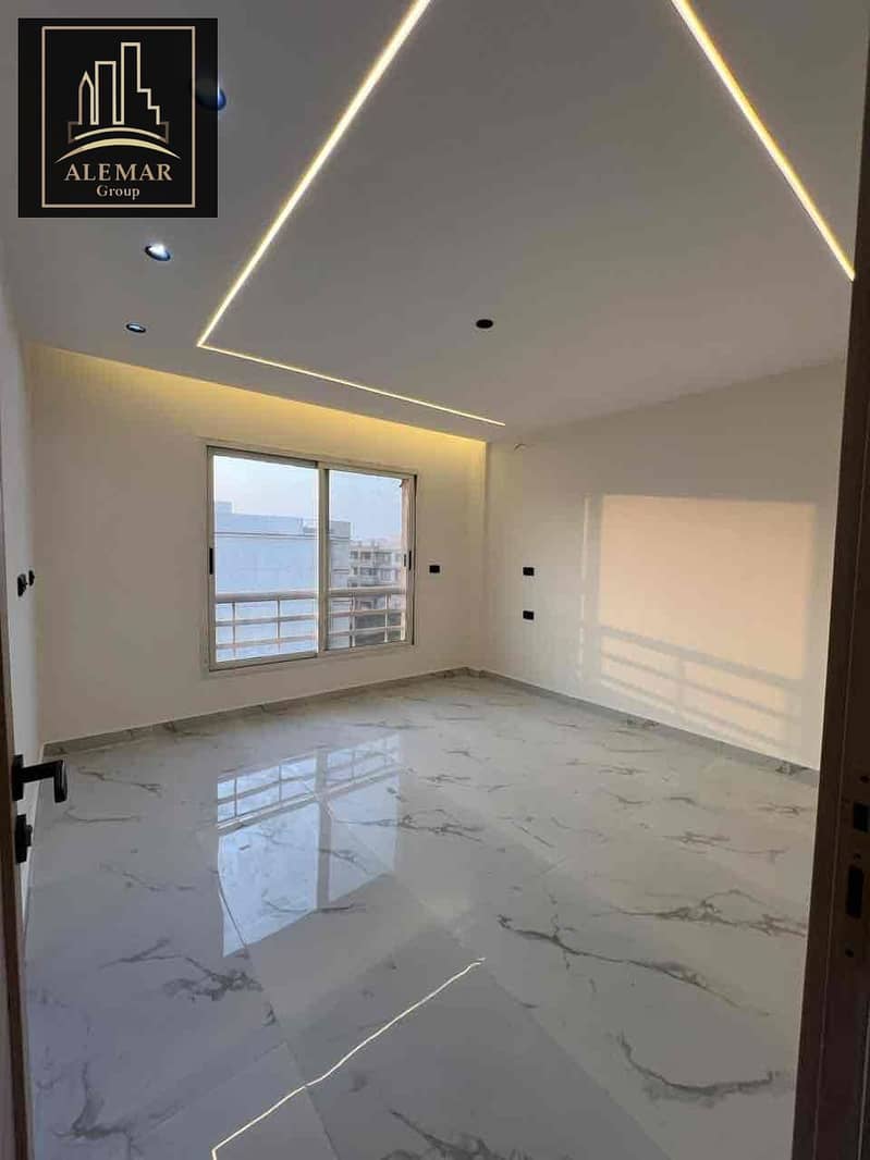 5 0bf813a8-220a-4982-8351-ef8c813e772e. jpg