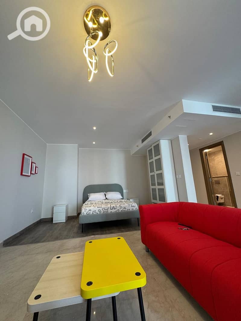 3 WhatsApp Image 2025-11-17 at 18.56. 34_e4424fc1. jpg