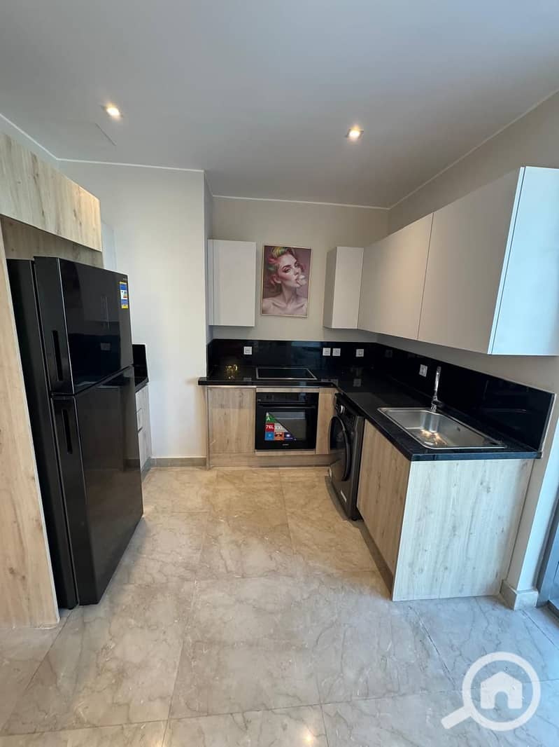 10 WhatsApp Image 2025-11-17 at 18.56. 32_bb15bc02. jpg