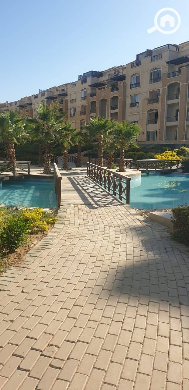 9 4529b900-aaec-4cd8-a8b5-f204e0cb30d2. jpg