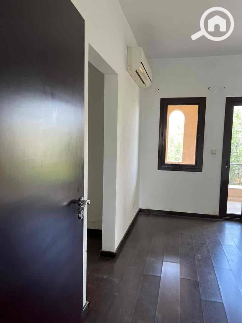 3 097d8a17-4043-4bd4-b1ea-1c14ca557044. jpg