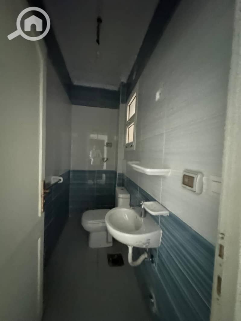 9 WhatsApp Image 2025-11-20 at 5.41. 46 PM (1). jpeg