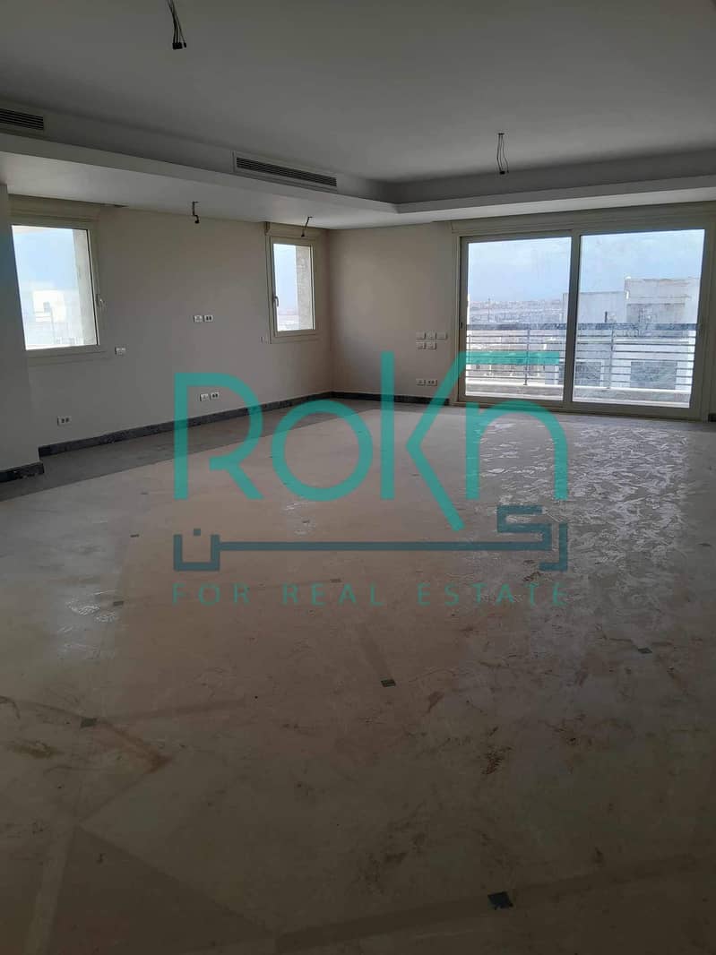 3 2024_01_24_21_29_IMG_6006. jpg