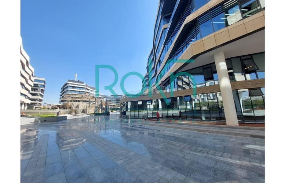 10 WhatsApp Image 2025-11-16 at 5.08. 04 PM. jpg