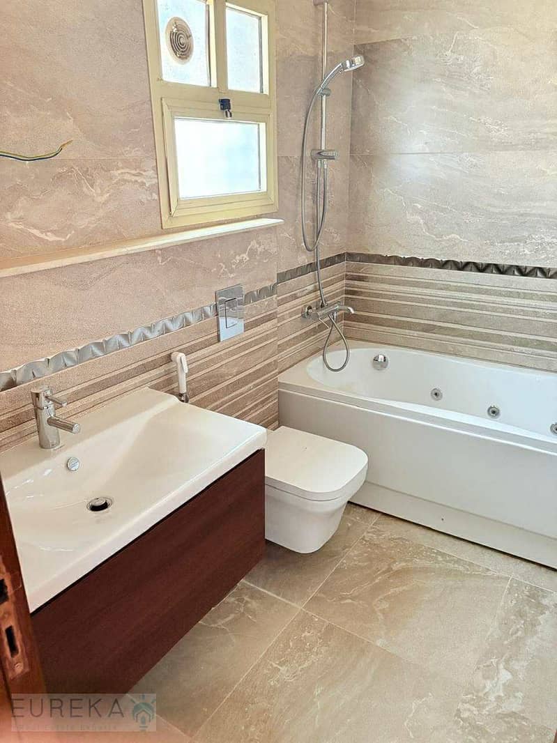 5 WhatsApp Image 2025-11-03 at 10.59. 31 AM. JPEG