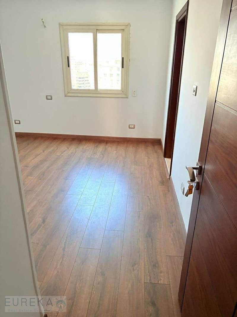 7 WhatsApp Image 2025-11-03 at 10.59. 32 AM. JPEG