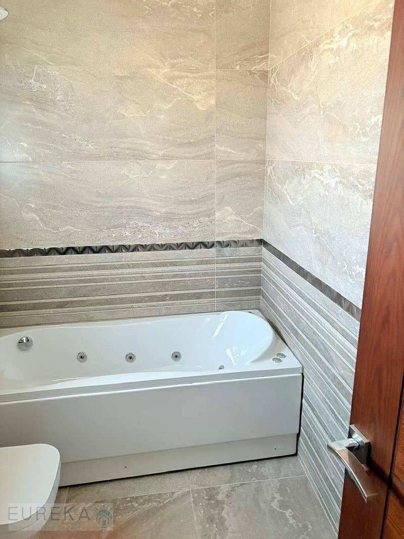 13 WhatsApp Image 2025-11-03 at 10.59. 35 AM. JPEG