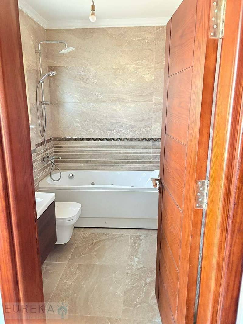 17 WhatsApp Image 2025-11-03 at 10.59. 37 AM (1). jpeg