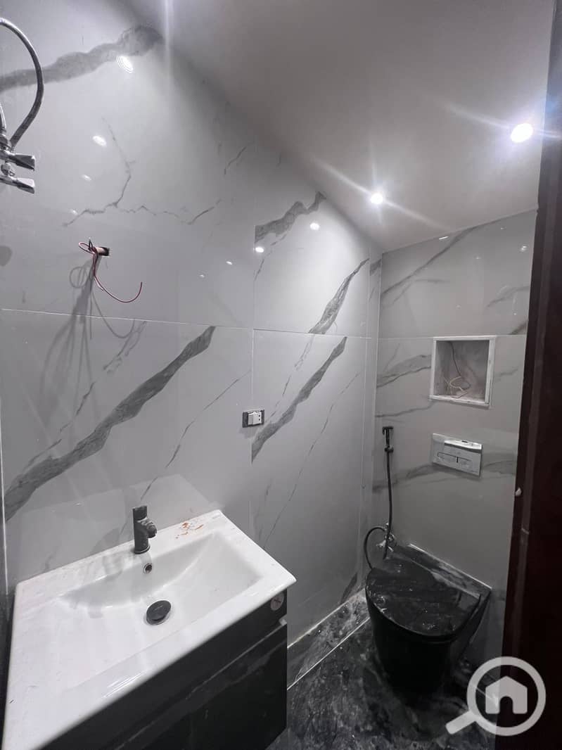 2 WhatsApp Image 2025-11-18 at 6.40. 57 PM (1). jpeg