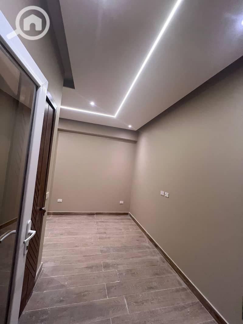 20 WhatsApp Image 2025-11-18 at 6.41. 21 PM (2). jpeg