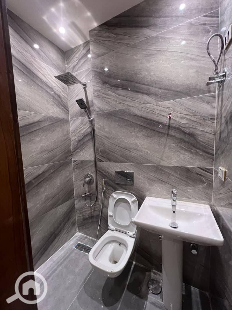 21 WhatsApp Image 2025-11-18 at 6.41. 21 PM. jpeg