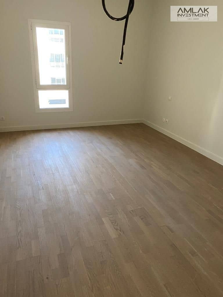 3 3d980ea5-7ac1-415f-8868-4d3b6f9f865b. jpeg