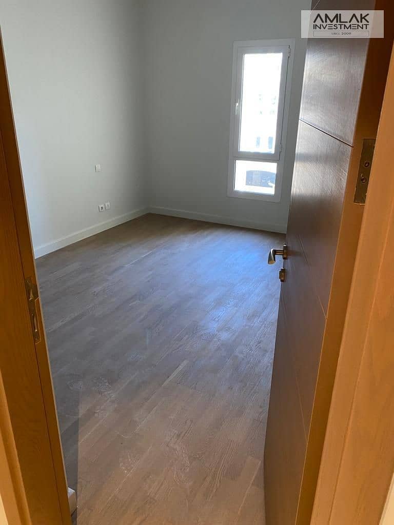 7 d33ff32c-8379-4d87-bfad-5161d988c13f. jpeg