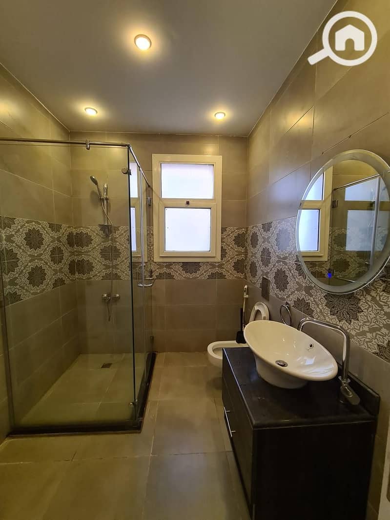 9 WhatsApp Image 2025-11-15 at 18.24. 23 (1). jpeg