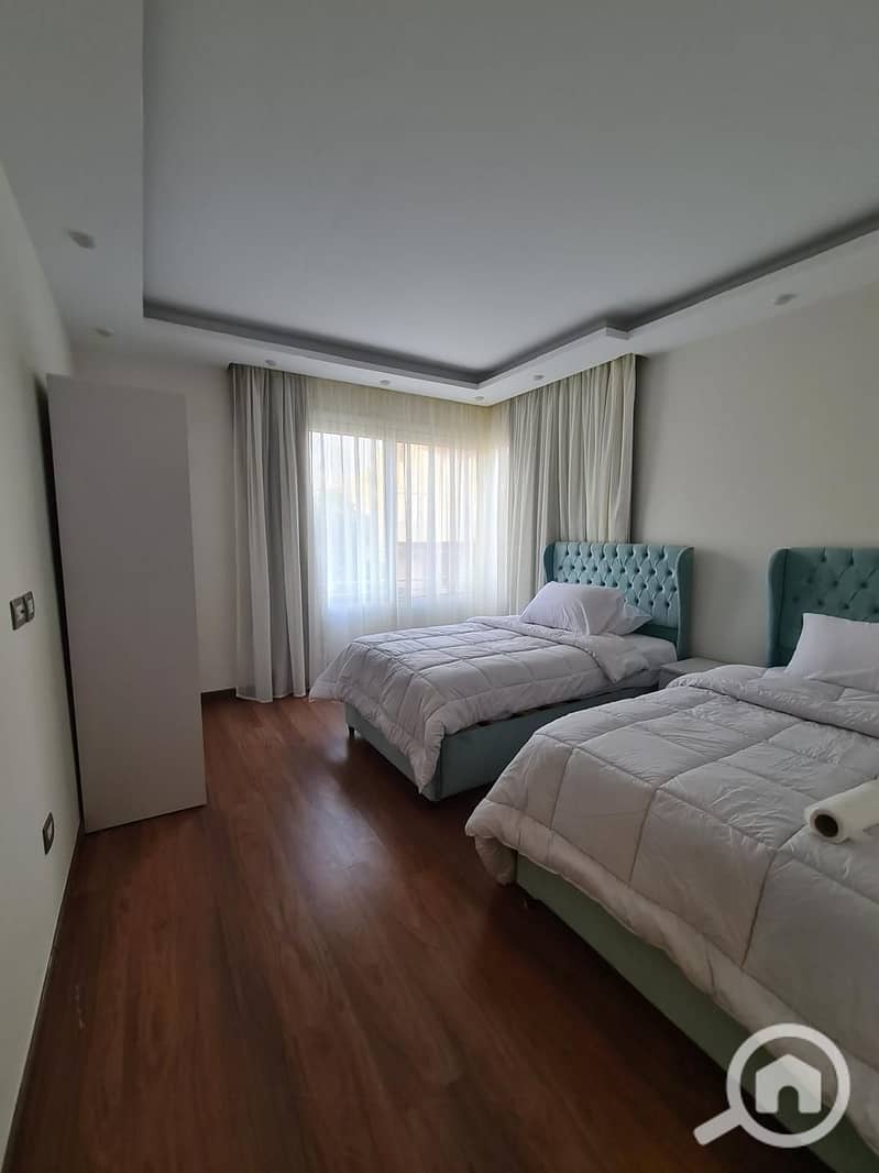 10 WhatsApp Image 2025-11-15 at 18.24. 23 (2). jpeg