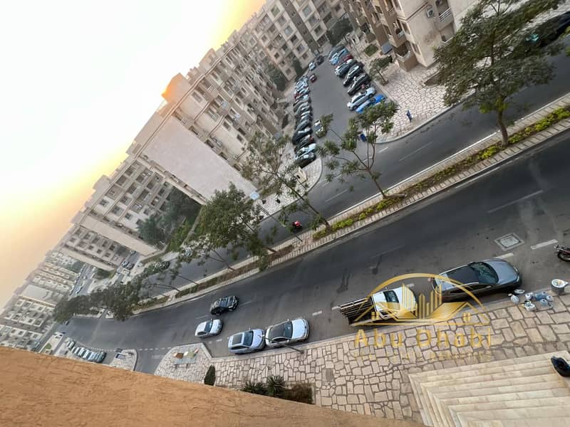 7 8368a9b6-974f-46cc-acd3-b15878ccb7fa. jpg