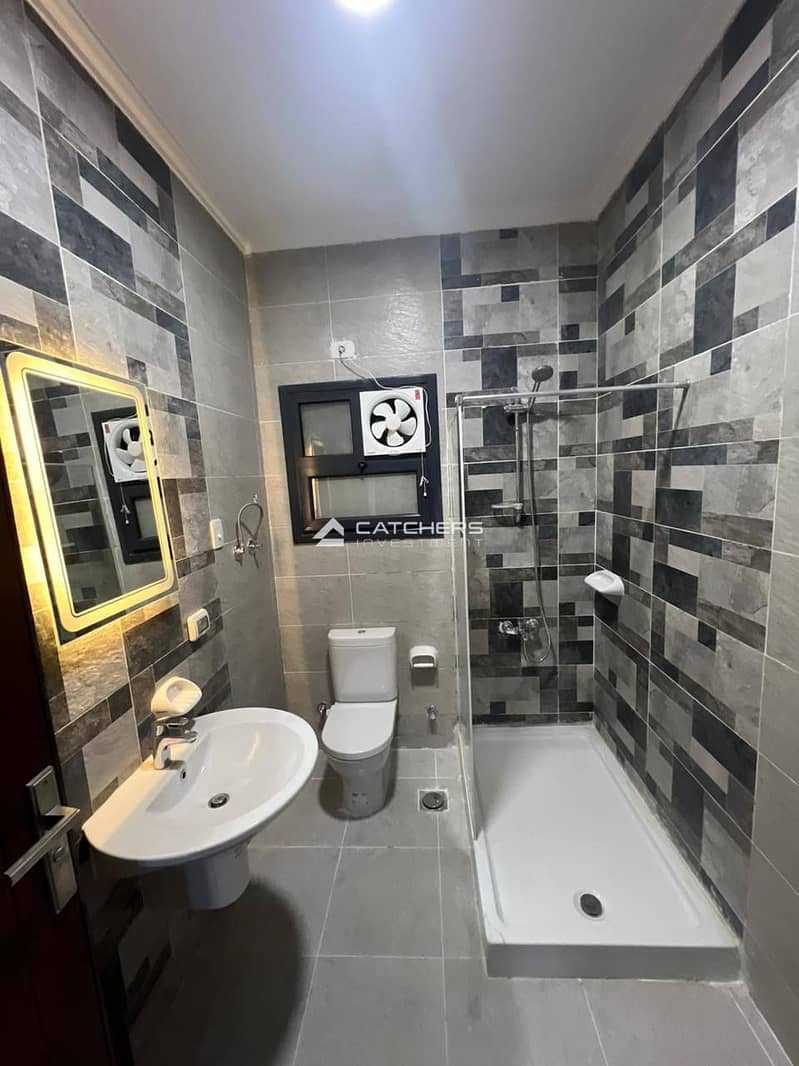 7 568022360_1853935182206360_4244502639155098719_n. jpg