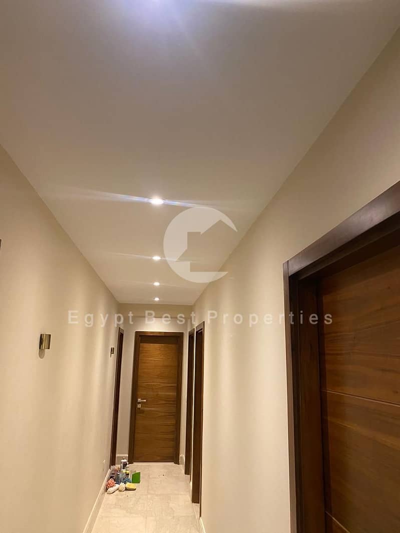 7 b0e6e350-cac5-4ec8-b983-7432fe3ecfb9. jpeg