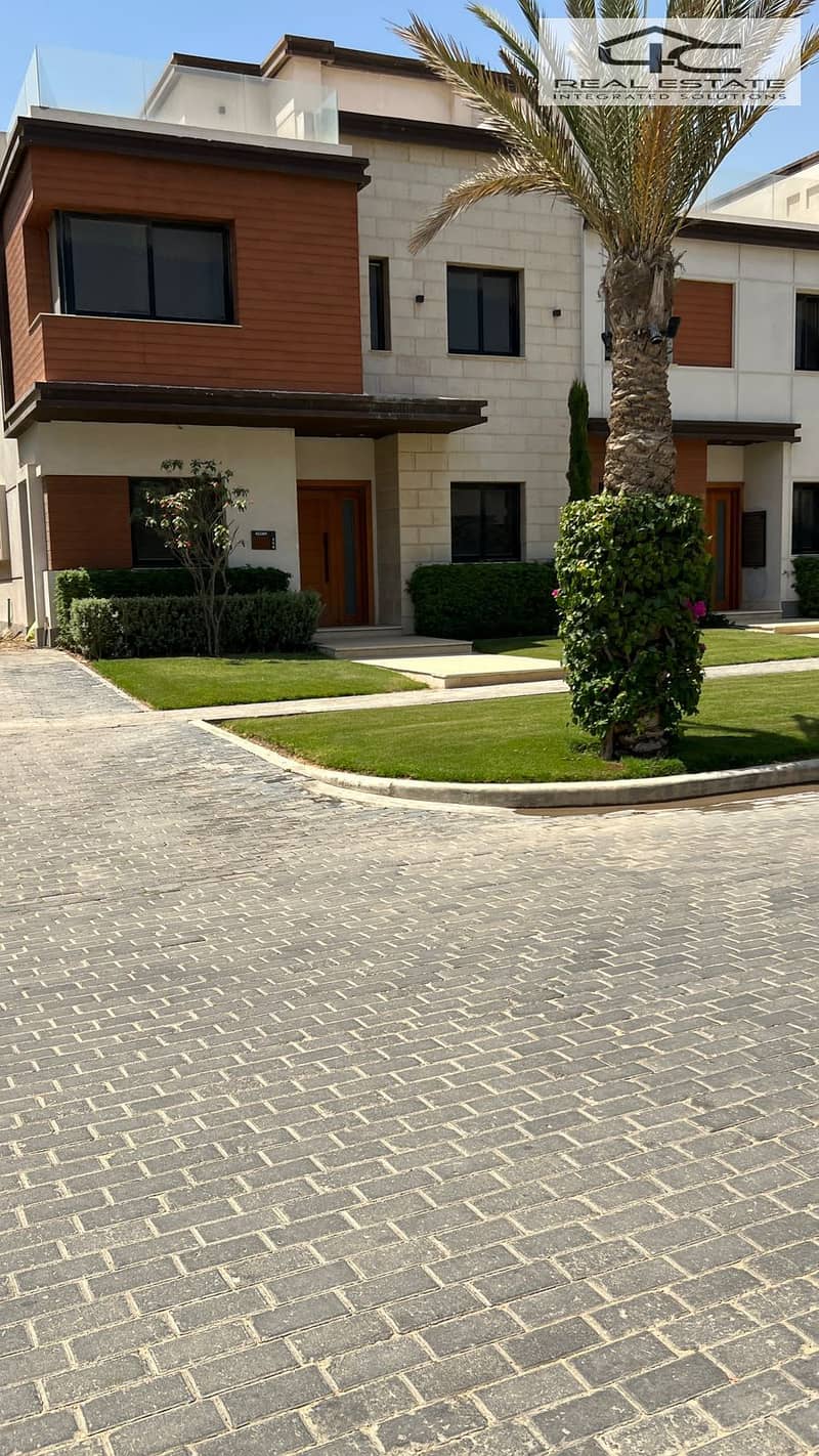 10 WhatsApp Image 2025-11-18 at 4.34. 07 AM. jpeg