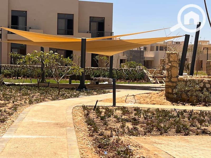 8 29e30c2e-a5d1-4211-97cc-cfa66ee04459. jpeg