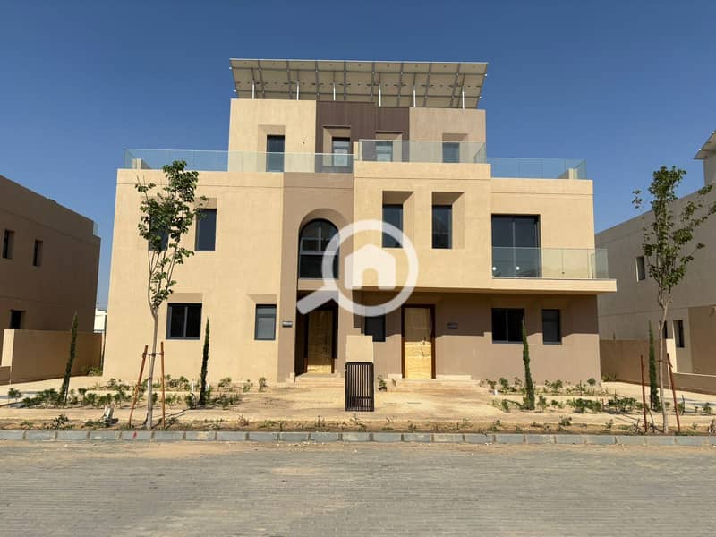 10 0373337f-8741-4997-bdfc-795d5a7c8984. jpeg