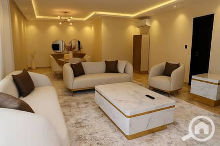 شقة 4 غرف نوم للبيع في الشيخ زايد، الجيزة - assets_task_01k4wjrdmpffytrf37nzv4dc3b_1757600928_img_0. jpg