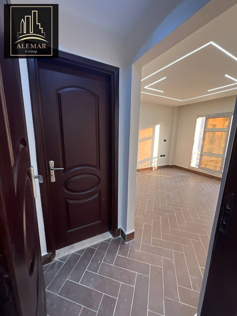 5 18c6a43c-b889-4b3d-8464-3ff2ce46dc8c. jpg