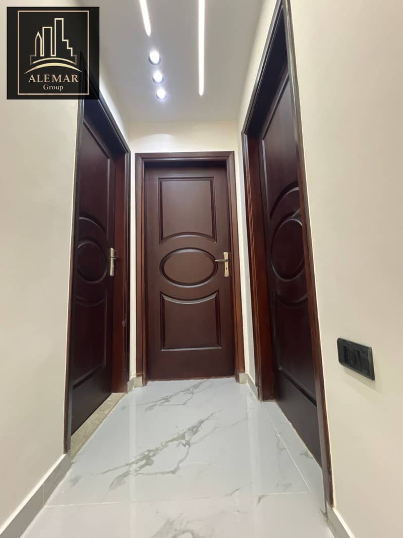 6 29c92f86-844b-40c5-94e8-e0405d22b5f5. jpg