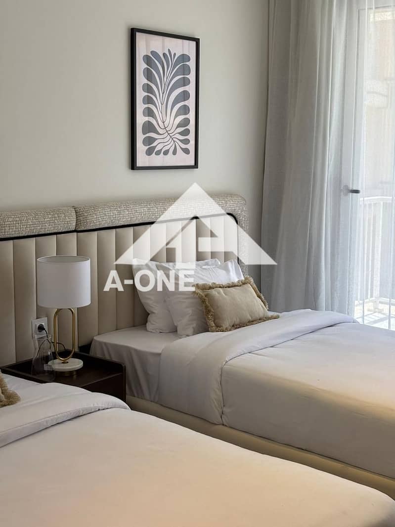 5 a79b6db9-dafb-49f7-aa6a-4128ca285e18. jpeg